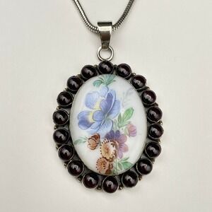Larger Sterling Silver Floral Painted Ceramic Garnet Pendant Necklace‎